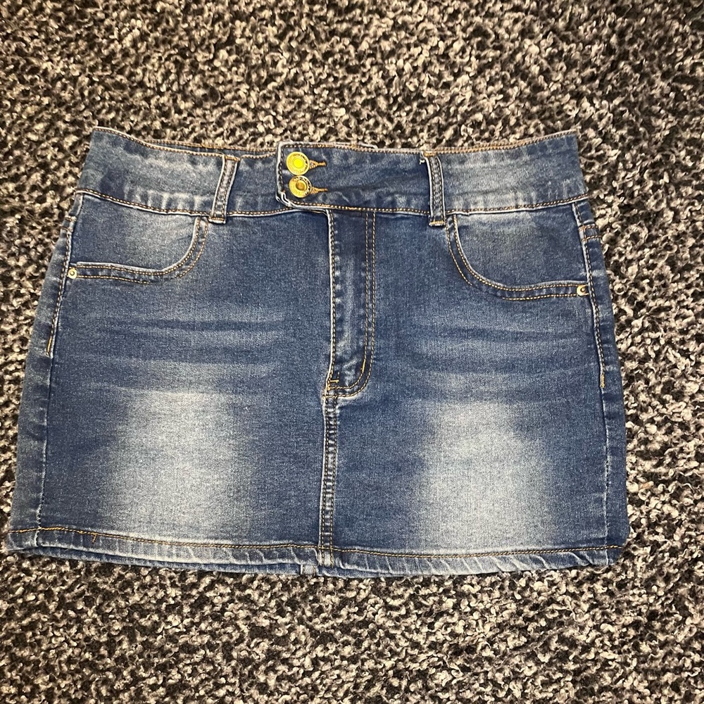 Mini skirt